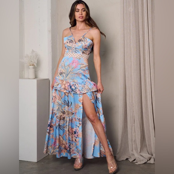 Blue Tropical Maxi - Picture 1 of 2